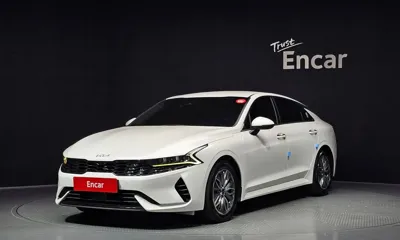 Kia K5 · 2022 год