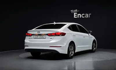 Hyundai Avante 2017, 79556 км, за 8400000 KRW