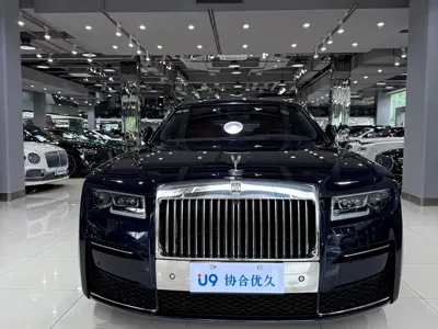 Rolls-Royce Ghost 2022, 32000 км, за 3588000 CNY