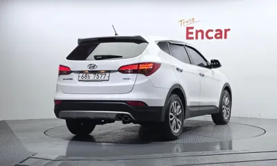 Hyundai Santafe 2015, 147725 км, за 8300000 KRW