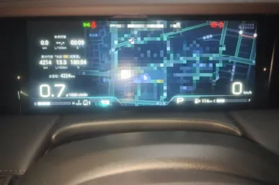 GAC Trumpchi M8 2024, 4200 км, за 176604.44 CNY - фото 11