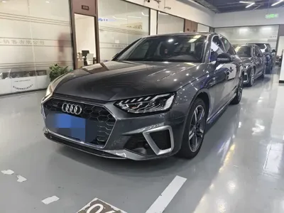 Audi A4L · 2021 год