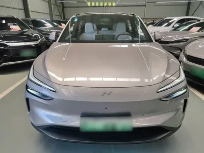 ONVO ONVO L60 2025, 16700 км, за 114000 CNY
