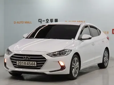Hyundai Avante · 2018 год