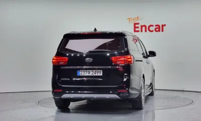 Kia Canival 2019, 148399 км, за 9990000 KRW