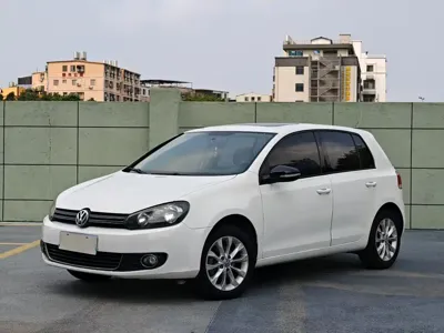 Volkswagen Golf · 2013 год