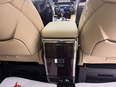 Toyota Alphard 2019, 118000 км, за 416000 CNY - фото 21