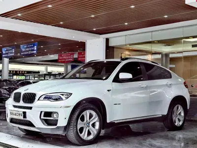 BMW X6 · 2015 год
