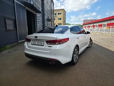 Kia K5 2017, 106757 км, за 9600000 KRW
