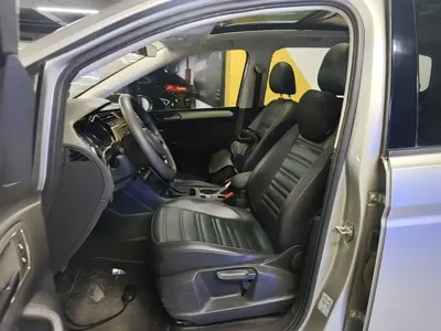 Volkswagen Touran 2019, 146800 км, за 53099 CNY - фото 15