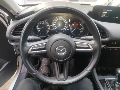 Mazda Mazda 3 Axela 2020, 47400 км, за 67986.49 CNY - фото 7