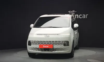 Hyundai Staria 2024, 32364 км, за 31000000 KRW