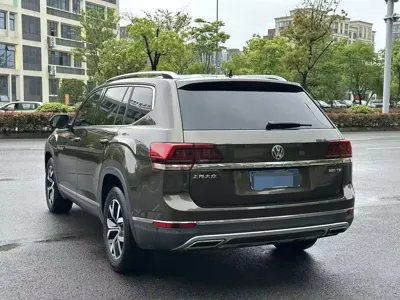 Volkswagen Teramont 2017, 80000 км, за 88800 CNY - фото 6