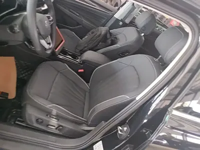 Volkswagen Passat 2024, 25400 км, за 121300 CNY - фото 15