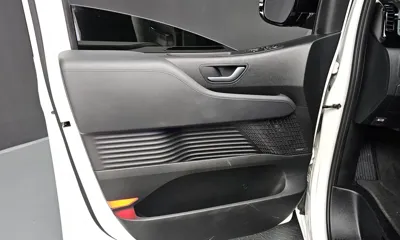 Hyundai Staria 2023, 17346 км, за 49000000 KRW - фото 24