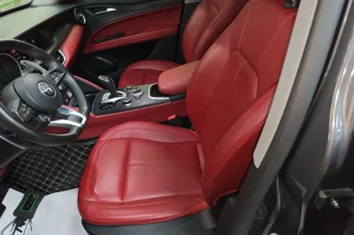 Alfa Romeo Stelvio 2020, 30400 км, за 171321.23 CNY - фото 17