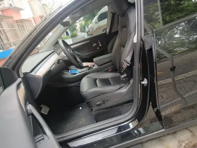 Tesla Model Y 2022, 87600 км, за 171400 CNY - фото 8
