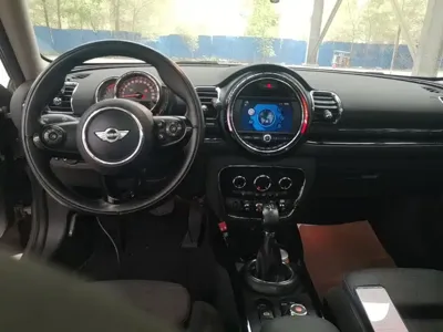 MINI Mini Clubman 2018, 89800 км, за 87300 CNY - фото 10