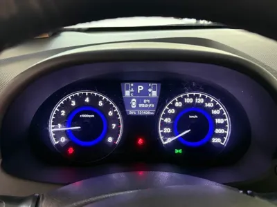 Hyundai Accent 2016, 131438 км, за 99990000 KRW - фото 8