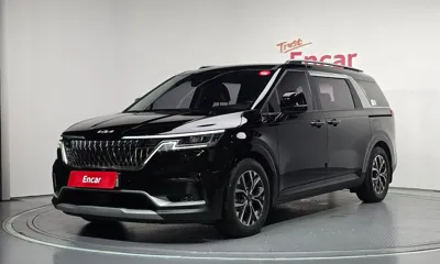 Kia Canival · 2022 год