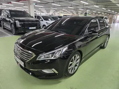 Hyundai Sonata · 2015 год