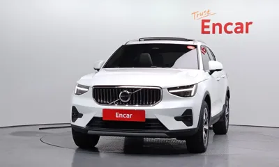 Volvo XC40 2025, 9663 км, за 38900000 KRW