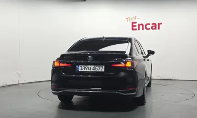 Lexus ES 2023, 14092 км, за 56900000 KRW