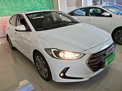 Hyundai Elantra 2017, 118000 км, за 32800 CNY - фото 5