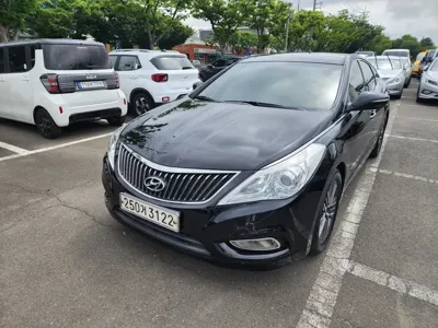 Hyundai Grandeur · 2013 год