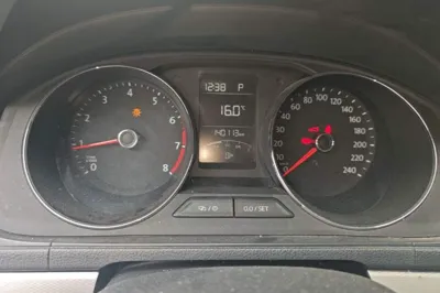 Volkswagen Gran Lavida 2015, 140100 км, за 44377.14 CNY - фото 11