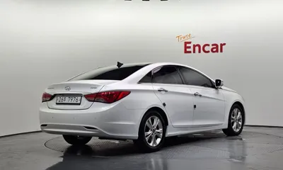 Hyundai Sonata 2013, 148459 км, за 4900000 KRW