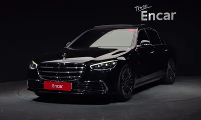 Mercedes-Benz S-Class · 2023 год