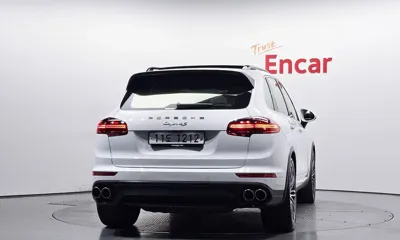 Porsche Cayenne 2015, 181409 км, за 31900000 KRW