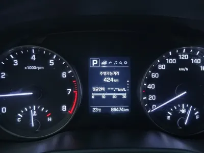 Hyundai Avante 2017, 86474 км, за 9900000 KRW - фото 6