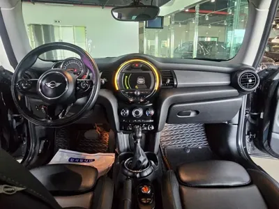 MINI Cooper 2016, 124651 км, за 5960000 KRW - фото 7