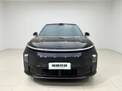 Li Auto Li L6 2025, 20000 км, за 206800 CNY