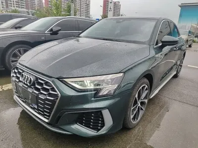 Audi A3 2022, 26600 км, за 91100 CNY - фото 1
