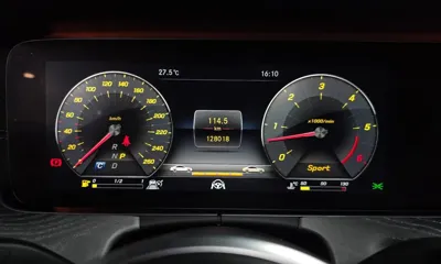 Mercedes-Benz CLS-Class 2019, 128018 км, за 32800000 KRW - фото 8