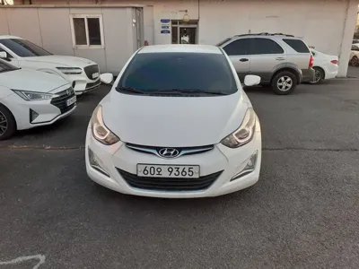 Hyundai Avante · 2014 год