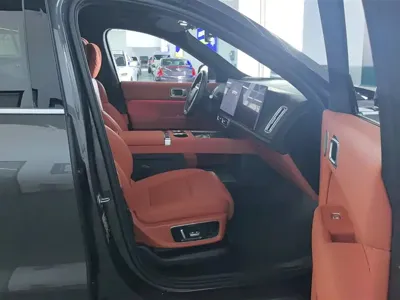 Li Auto Li L8 2025, 11299 км, за 264800 CNY - фото 8