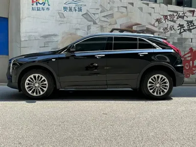 Cadillac XT4 2024, 13000 км, за 138000 CNY