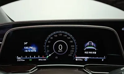 Cadillac Escalade 2023, 23296 км, за 107990000 KRW - фото 8