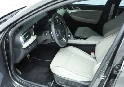 Genesis G70 2023, 111925 км, за 6000000 KRW