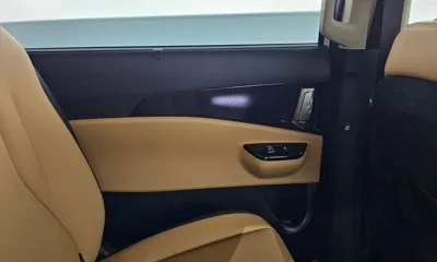 Kia Canival 2023, 59445 км, за 30000000 KRW - фото 25