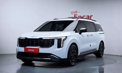 Kia Canival · 2025 год