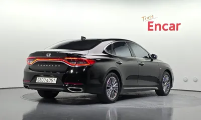 Hyundai Grandeur 2019, 180997 км, за 11900000 KRW