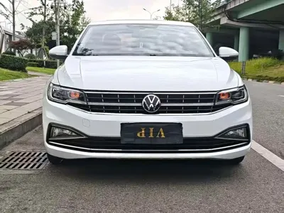 Volkswagen Bora 2022, 50000 км, за 40800 CNY