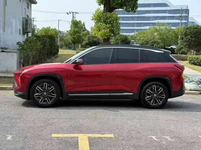 Nio ES6 2019, 93000 км, за 108800 CNY