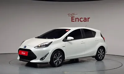Toyota Prius · 2019 год