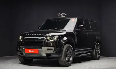 Land Rover Defender · 2023 год